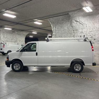 2025 Chevrolet Express 2500 Work Van