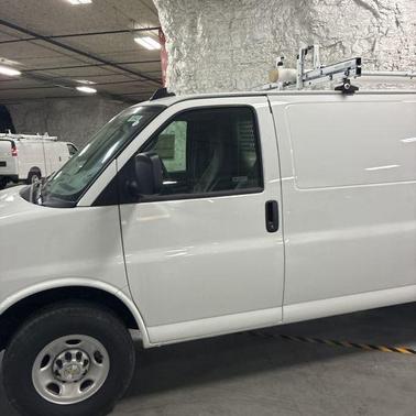 2025 Chevrolet Express 2500 Work Van