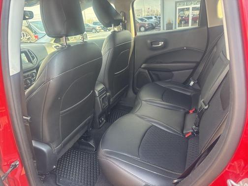 Redline Pearlcoat 2019 Jeep Compass Latitude