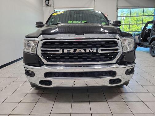 Diamond Black 2024 RAM 1500 Big Horn/Lone Star