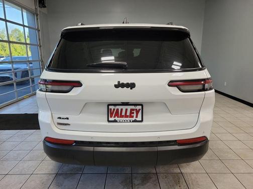 2024 Jeep Grand Cherokee L Laredo