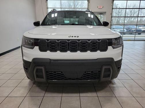 2026 Jeep Cherokee Overland