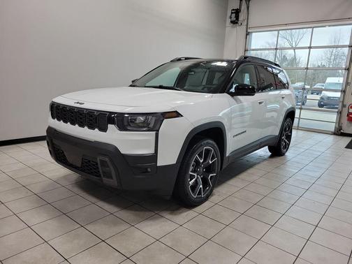 Bright White Clearcoat 2026 Jeep Cherokee Overland