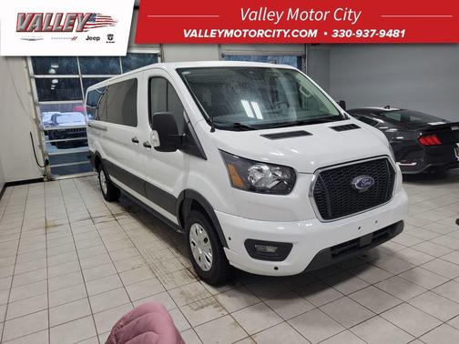 2024 Ford Transit-350 XLT