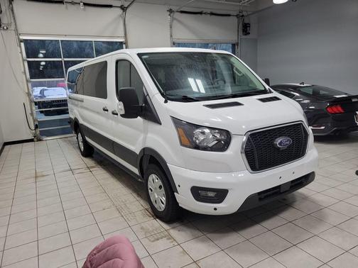 2024 Ford Transit-350 XLT