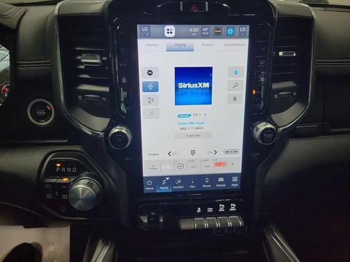 Bright White Clearcoat 2024 RAM 1500 Laramie