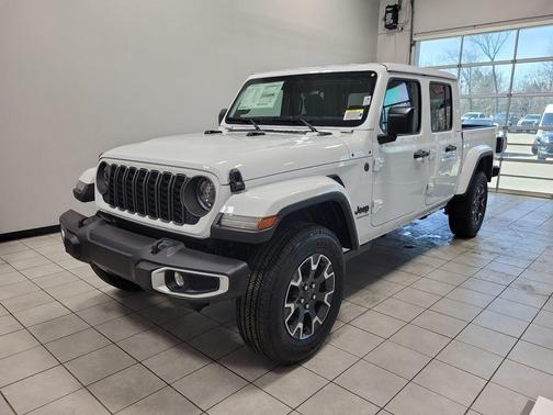 Bright White Clearcoat 2026 Jeep Gladiator Sport