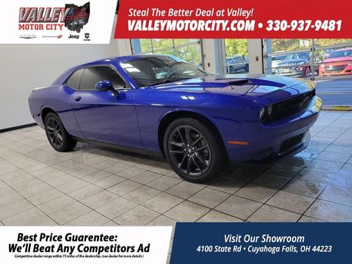 2022 Dodge Challenger SXT