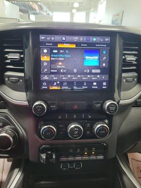 Bright White Clearcoat 2022 RAM 2500 Big Horn