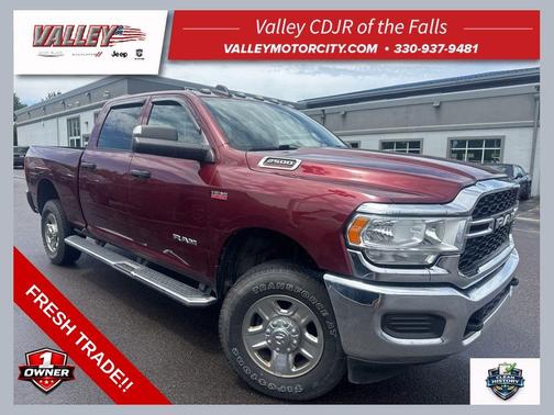 Delmonico Red Pearlcoat 2022 RAM 2500 Tradesman