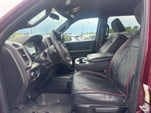 Delmonico Red Pearlcoat 2022 RAM 2500 Tradesman