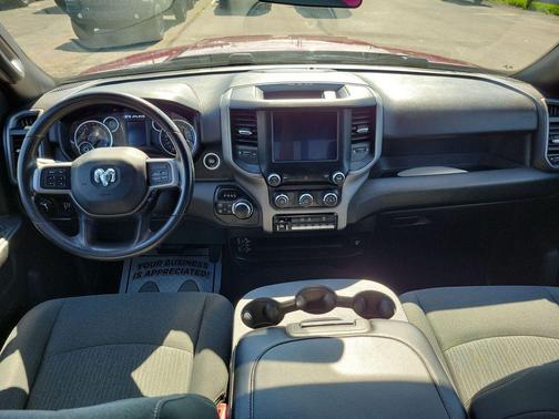Delmonico Red Pearlcoat 2022 RAM 2500 Tradesman