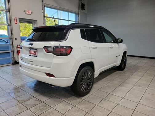 2022 Jeep Compass Altitude