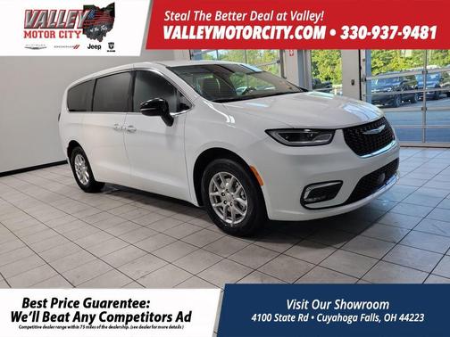 2025 Chrysler Pacifica Select