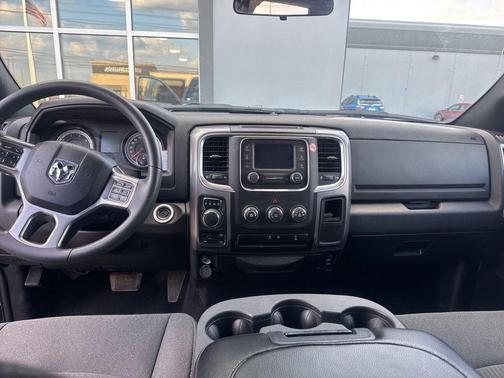 2024 RAM 1500 Classic SLT