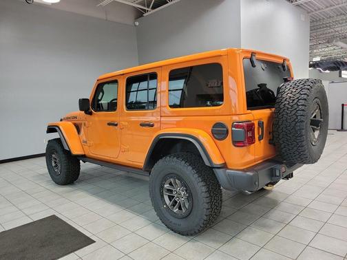 2025 Jeep Wrangler Rubicon 392