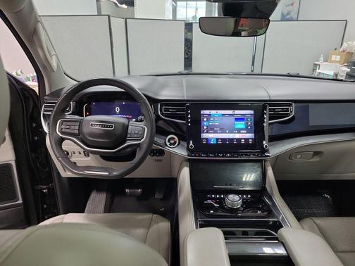 2022 Jeep Wagoneer Series I