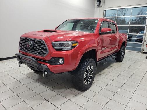2022 Toyota Tacoma TRD Sport