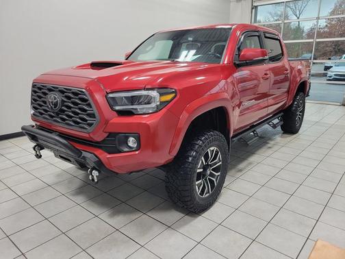 2022 Toyota Tacoma TRD Sport