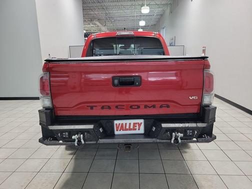 2022 Toyota Tacoma TRD Sport