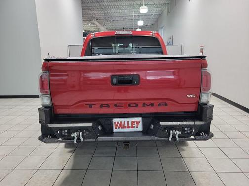 2022 Toyota Tacoma TRD Sport