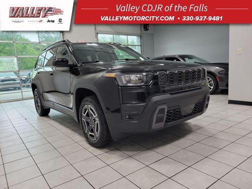 Diamond Black 2026 Jeep Cherokee LAREDO/LIMITED