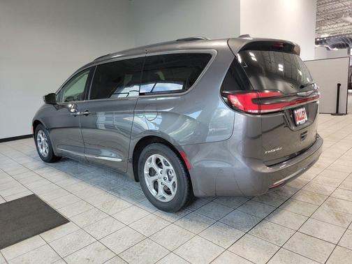 2022 Chrysler Pacifica Limited