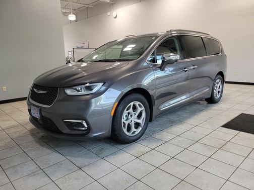 2022 Chrysler Pacifica Limited
