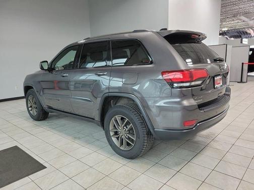 2016 Jeep Grand Cherokee Laredo