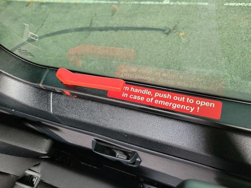 2025 Mercedes-Benz Sprinter 2500 144 WB Standard Roof Passenger