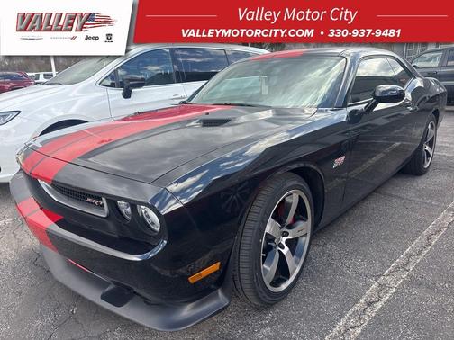 2013 Dodge Challenger SRT8