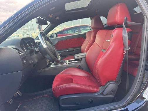 2013 Dodge Challenger SRT8