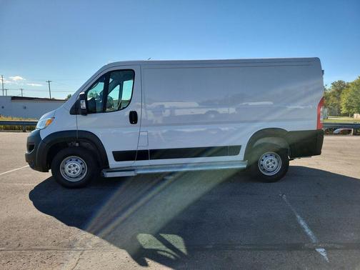 2023 RAM ProMaster 2500 Base