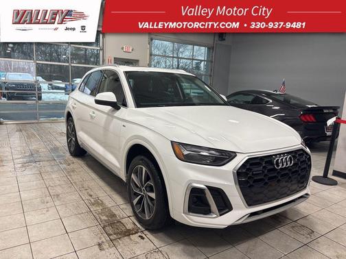 2023 Audi Q5 45 S line quattro Premium