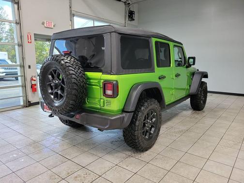 2026 Jeep Wrangler Sport