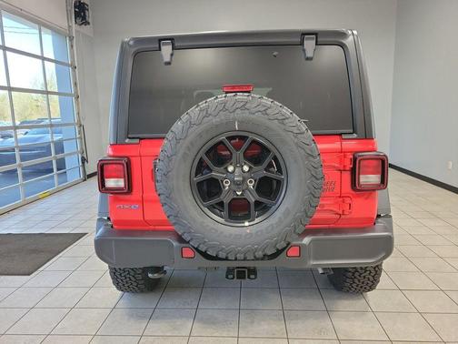 2025 Jeep Wrangler 4xe Sport