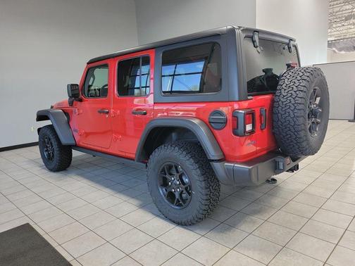 2025 Jeep Wrangler 4xe Sport