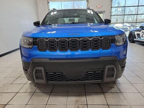 2026 Jeep Cherokee Overland