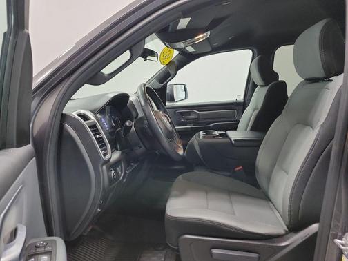 Granite Crystal Clearcoat Metallic 2022 RAM 1500 Big Horn
