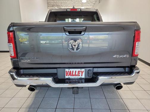 Granite Crystal Clearcoat Metallic 2022 RAM 1500 Big Horn
