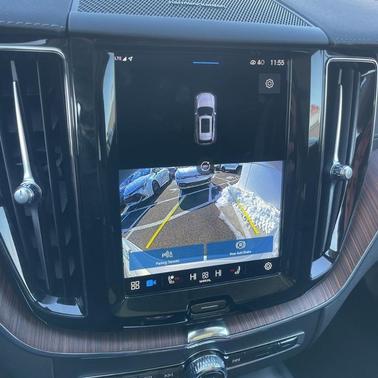 Silver 2023 Volvo XC60 B6 Ultimate Bright Theme