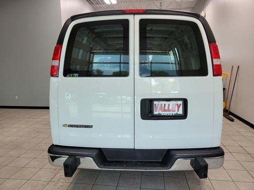 2023 Chevrolet Express 2500 Work Van
