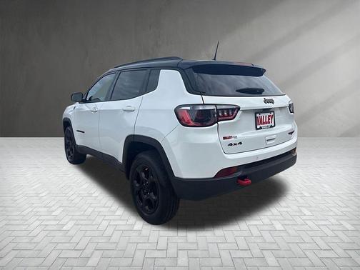 2023 Jeep Compass Trailhawk
