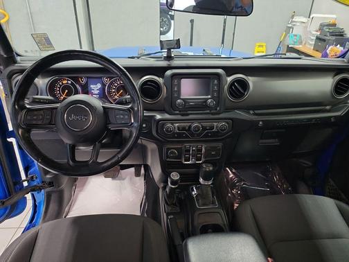 Hydro Blue Pearl 2021 Jeep Wrangler Unlimited Sport