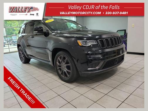 Diamond Black 2021 Jeep Grand Cherokee Overland