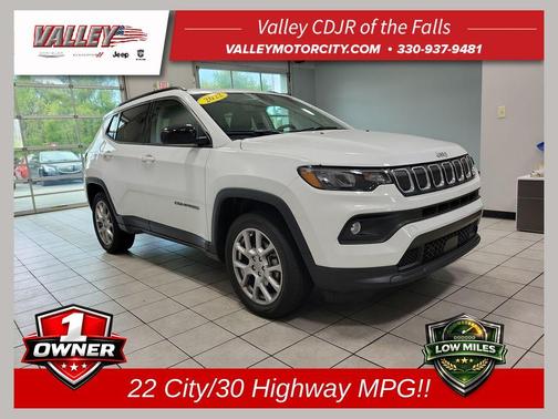 Bright White Clearcoat 2022 Jeep Compass Latitude Lux