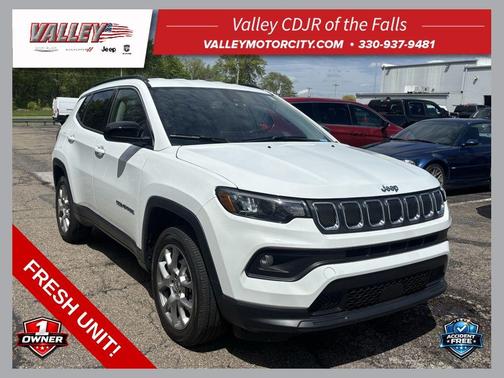 Bright White Clearcoat 2022 Jeep Compass Latitude Lux