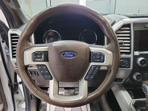 Oxford White 2019 Ford F-150 King Ranch