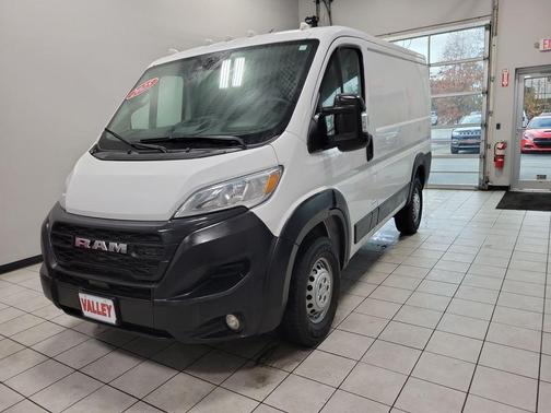 2025 RAM ProMaster 1500 Low Roof