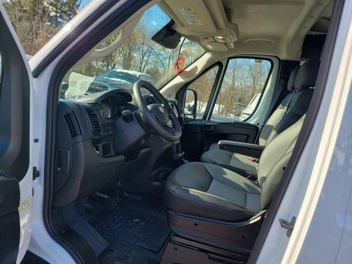 2025 RAM ProMaster 1500 Low Roof
